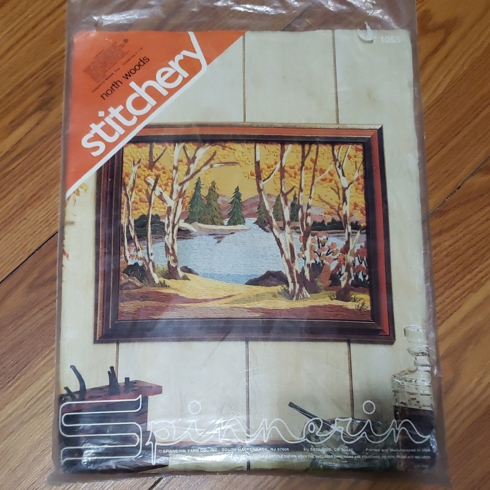 Spinnery North Woods‎ Stitchery Majorie Gosz 14x18 Embroidery Kit